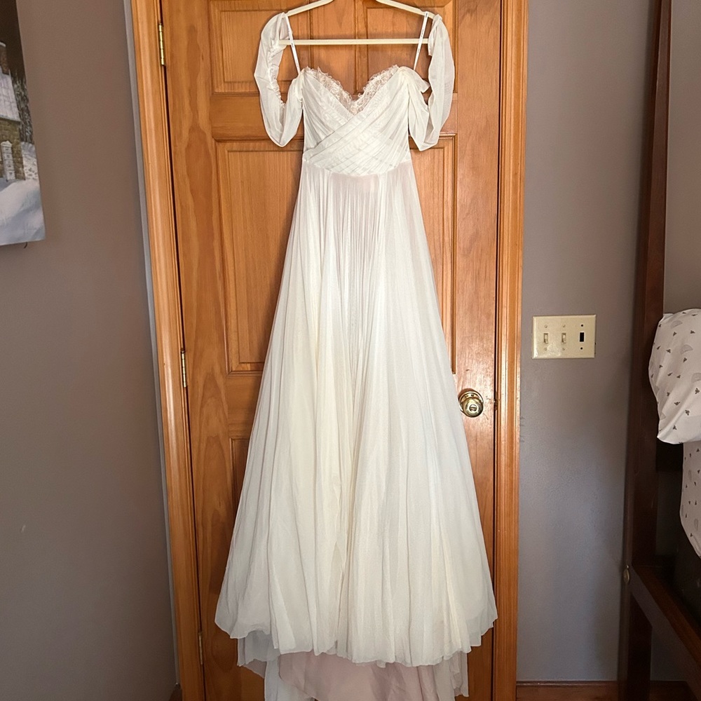 Wtoo by Watters Miles Gown